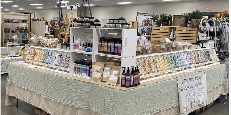 corner-booth