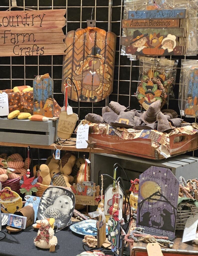 Country Farm Crafts